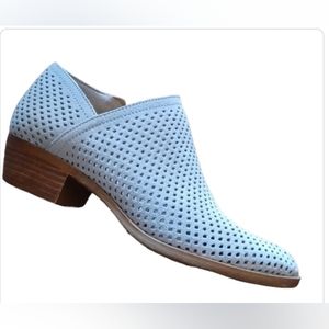 Lucky brand booties, side zipper ankle boots 8 gray grey